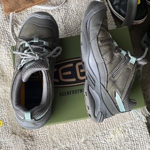 KEEN  Women’s Circadia Vent Low Height